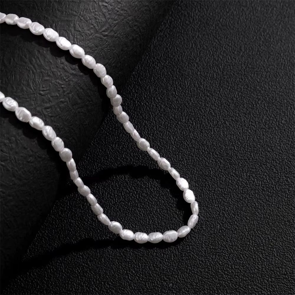 Baroque Irregular Pearl Collar Necklace – Sculpted Elegance in Asymmetry