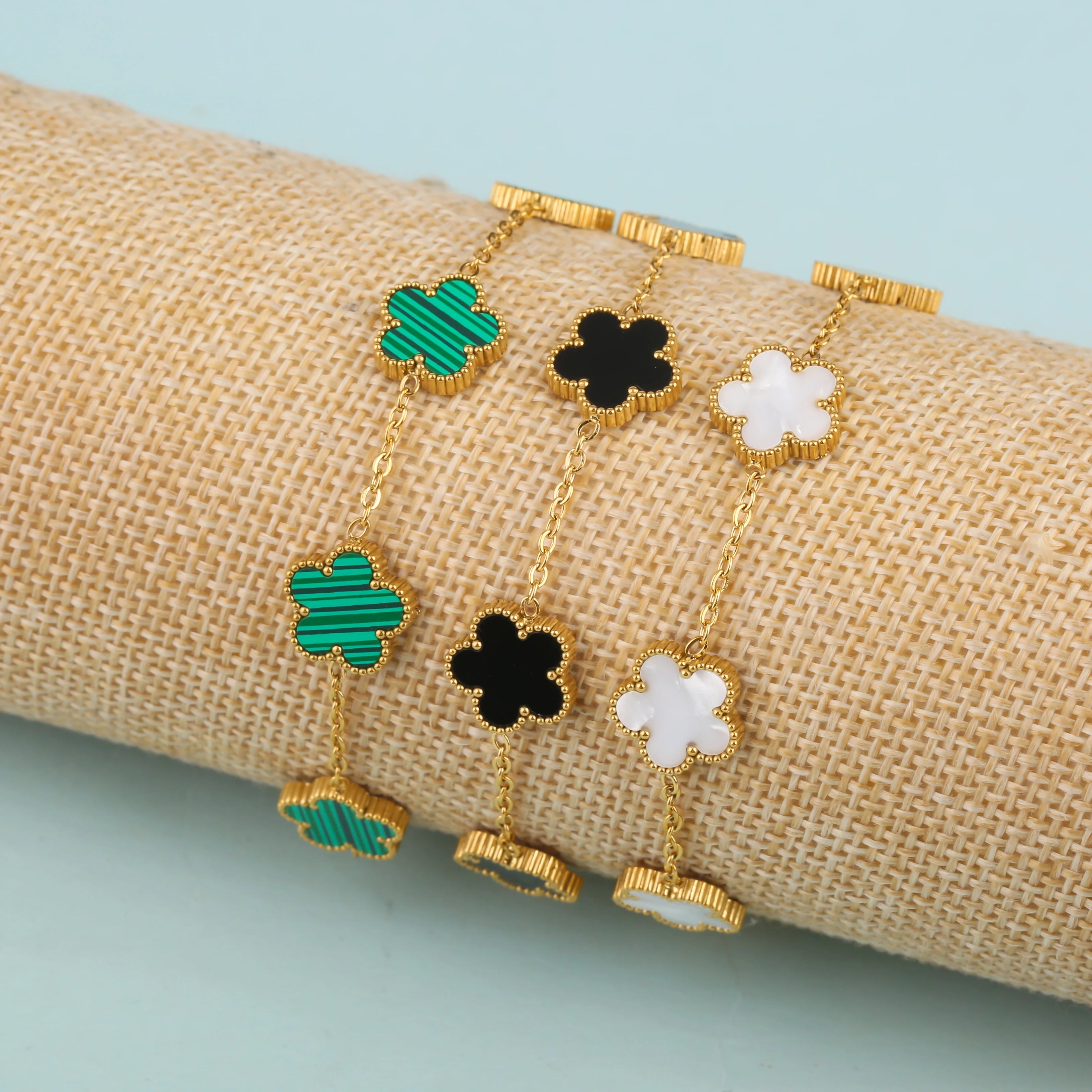 Floral Clover Shell Bracelet – Adjustable Stainless Steel Beaded Charm